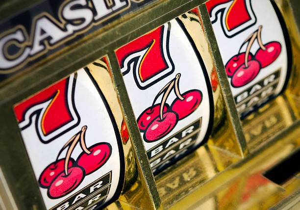 mariaslot sportsbook and casino platform interface